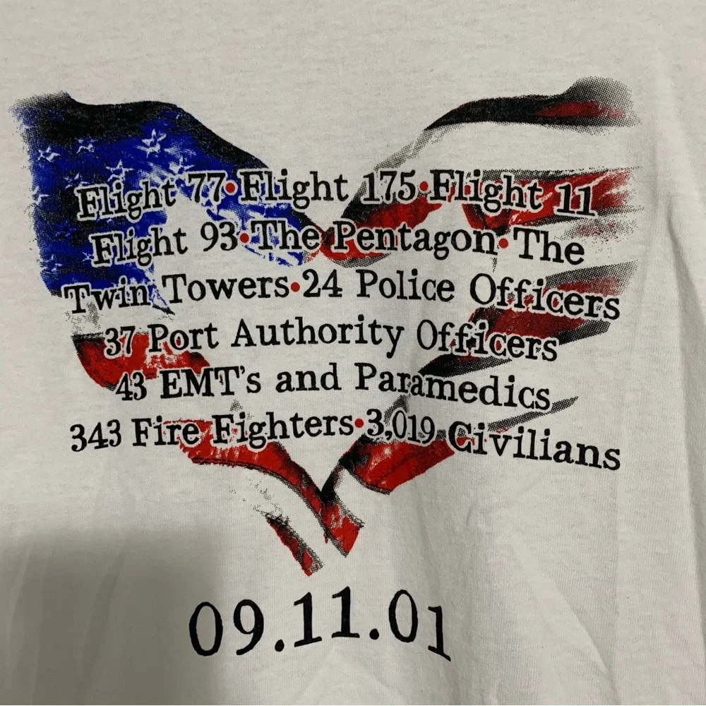 vintage t-shirt from‎ the tragedy of 09.11.21 size S